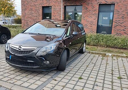 Opel Zafira Tourer gebraucht kaufen Opel Zafira Tourer 1.6 Turbo ecoFLEX INNOVATION 8...