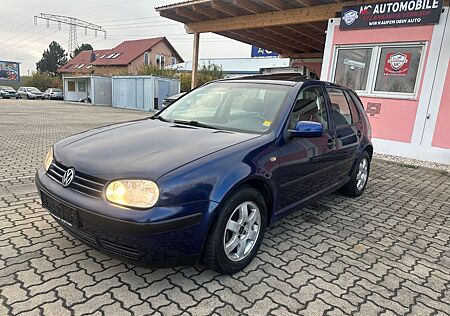 VW Golf Volkswagen 1.6 Auto mit tüv Schiebedach Anhängerkupplu