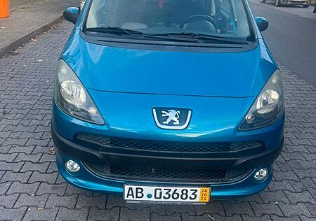 Peugeot 1007