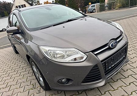 Ford Focus Turnier Champions Edition