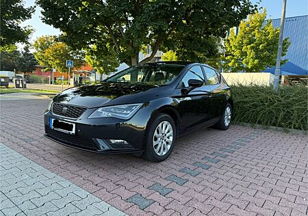 Seat Leon 1.6 TDI |Abnehmbare AHK |SHZ | TÜV NEU