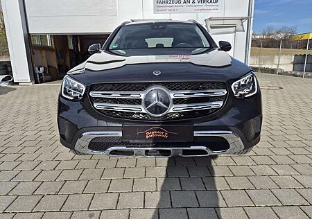 Mercedes-Benz GLC 300 de 4Matic/AMG/AHK/LED/Navi/Stand