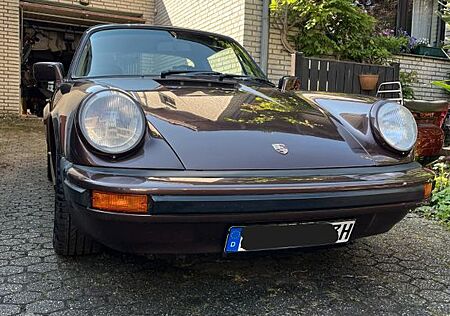 Porsche 911 Urmodell 911 SC 3.0 Targa