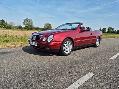 Mercedes-Benz CLK 200 SPORT W208 Automatik