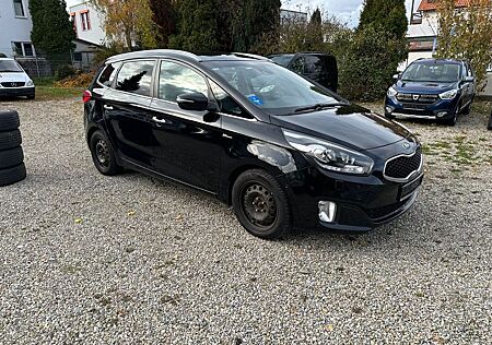 Kia Carens 1.7 CRDi Spirit Automatik