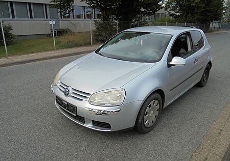 VW Golf Volkswagen V Lim. Trendline 1.9 TDI Standheizung AHK