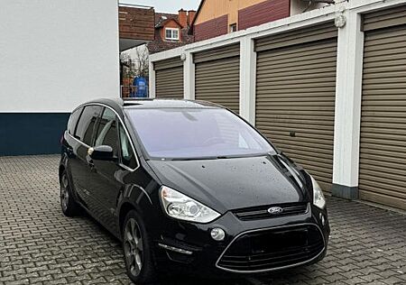 Ford S-Max 2,0 TDCi 120kW DPF Titanium PowerShift...