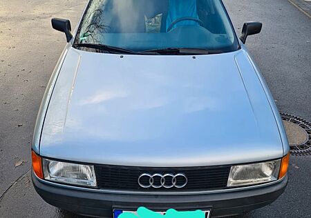 Audi 80