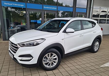 Hyundai Tucson Trend 2WD KAMERA NAVI PDC