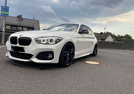 BMW 120i Edition M Sport Shadow A Edition M Spor...