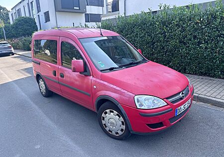 Opel Combo 1.6 CNG -