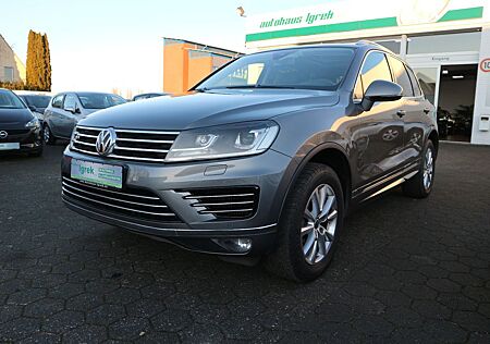 VW Touareg Volkswagen TouaregV6 TDI BMT/Terrain Tech 4Mot R-Line-Paket