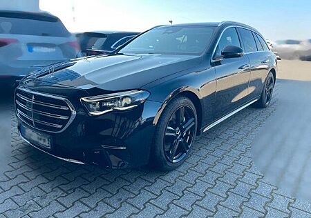 Mercedes-Benz E 300 e T EXCLUSIVE°PREMIUM°PANO°LEDER°BURM°