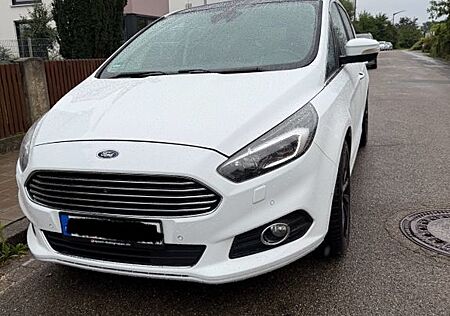 Ford S-Max 2,0TDCi Bi-Turbo 154kW 209PS,Wartungsfrei