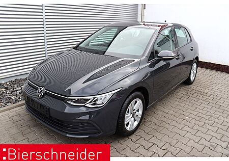 VW Golf Volkswagen 8 Lim. 1.5 eTSI DSG Life ACC LED RFK PDC