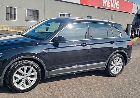 VW Tiguan Volkswagen 2.0 TDI SCR Highline Highline