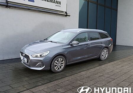 Hyundai i30 Kombi 1.4 YES! -NAVI-KAMERA-SITZHZ-
