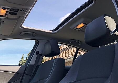 BMW 116 1 er (Baujahr 2011) - Top Zustand Klima Navi