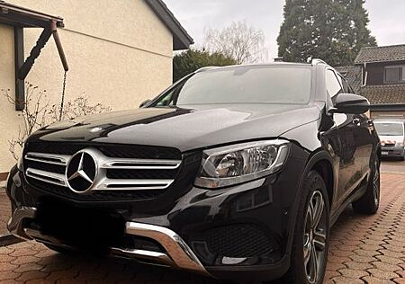Mercedes-Benz GLC 250 d 4MATIC ( Tüv und Service Neu)