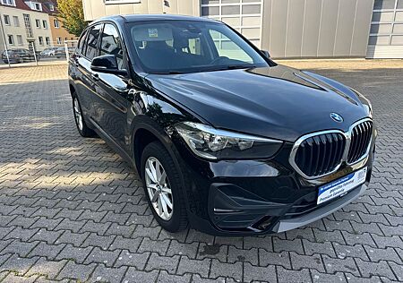 BMW X1 sDrive 18 d Advantage PDC AHK