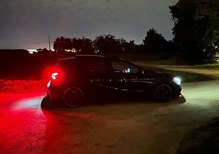 Mercedes-Benz A 45 AMG Mercedes-AMG A 45 4MATIC DCT Merced...