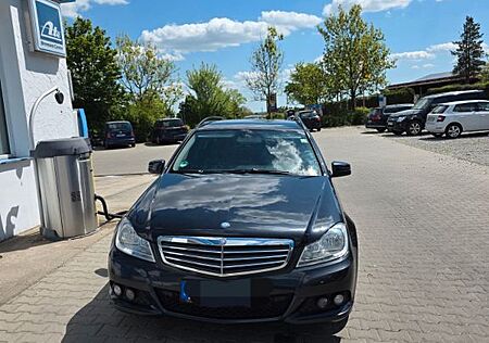 Mercedes-Benz C 200 CDI T BlueEFFICIENCY -