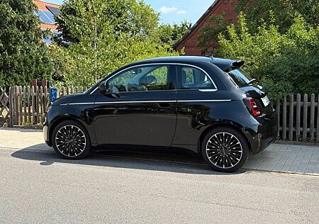 Fiat 500E "la Prima" Limousine 42 kWh La Prima 3Türer