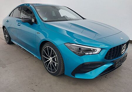 Mercedes-Benz CLA 35 AMG 4Matic*1.HD*AERO*7TKM*HYPERBLAU*360°