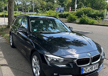 BMW 318d Touring Sport Line Sport Line