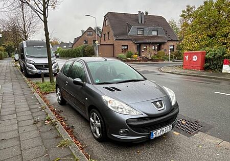 Peugeot 206 Peugot Wenig Km, Klimaanlage, Neue Reifen