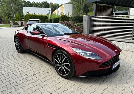 Aston Martin DB11 5.2 V12