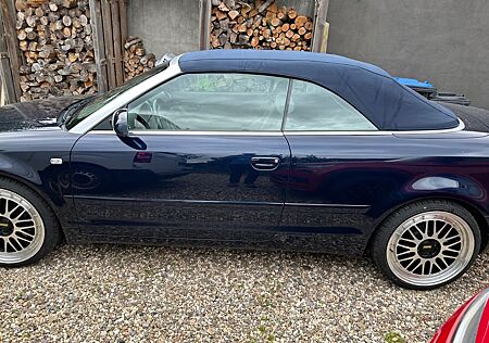 Audi A4 1.8 T Cabriolet -