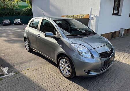 Toyota Yaris Team_Automatik/1.Hand/46Tkm/TüvNeu