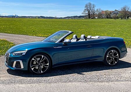 Audi S5 Cabrio/ Exclusive/ Individuallack./AHK