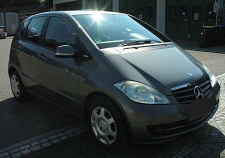 Mercedes-Benz A 160 BlueEFFICIENCY -