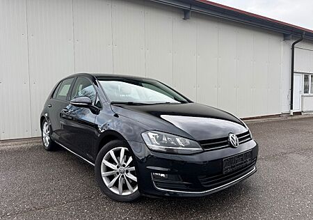 VW Golf Volkswagen VII Lim. Highline *NAVI*SHZ*BI-XENON*
