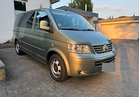 VW T5 Multivan Volkswagen 3.2 V6, Scheckheft