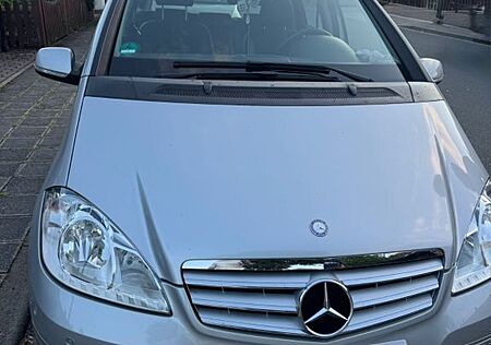 Mercedes-Benz A 160 AVANTGARDE Autotronic AVANTGARDE