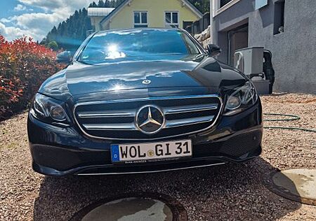 Mercedes-Benz E 350 d Autom. -