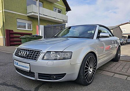 Audi S4 Cabriolet 4.2 V8/6-Gang/Schalter/Xenon/Leder