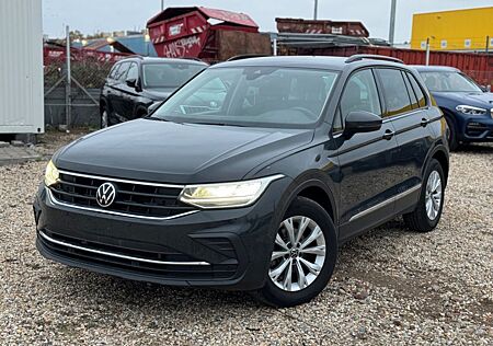 VW Tiguan Volkswagen Life