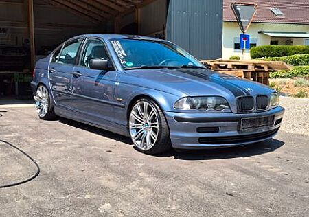 BMW 316i Gewindefahrwerk, Auspuff, Zusatzinstrumente