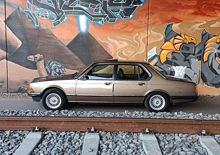 BMW 745 E23 H-Kennzeichen