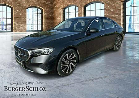 Mercedes-Benz E 200 Panoramadach SpurW W-Paket PDC SHZ LED LM
