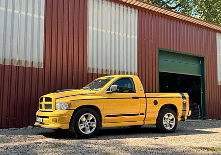 Dodge RAM 1500 Rumble Bee 5.7 V8