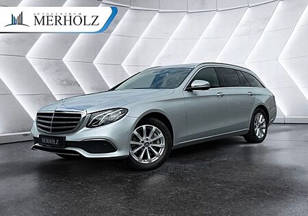 Mercedes-Benz E 220 E 220d T-Modell COMAND-Online Leder Widescreen