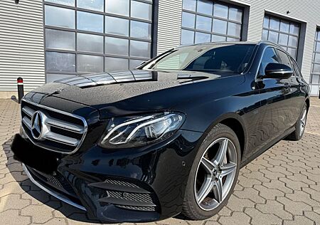 Mercedes-Benz E 300 de T Autom. - AMG LINE KAM AMBIENTE TOP