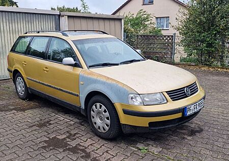 VW Passat Variant Volkswagen 1.8 T tiptronic Basis
