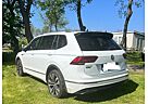 VW Tiguan Allspace Volkswagen Highline 4Mo. 2,0TDI R-Line