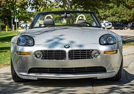 BMW Z8 - Titanium Silber / Beige - € 178.000 T1